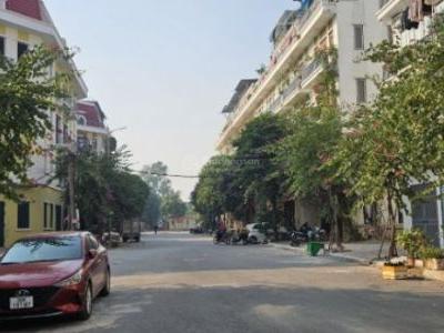 Cần bán gấp biệt thự Khu đô thị Phú Lương - Hà Đông, DT 80m2 vị trí siêu đẹp